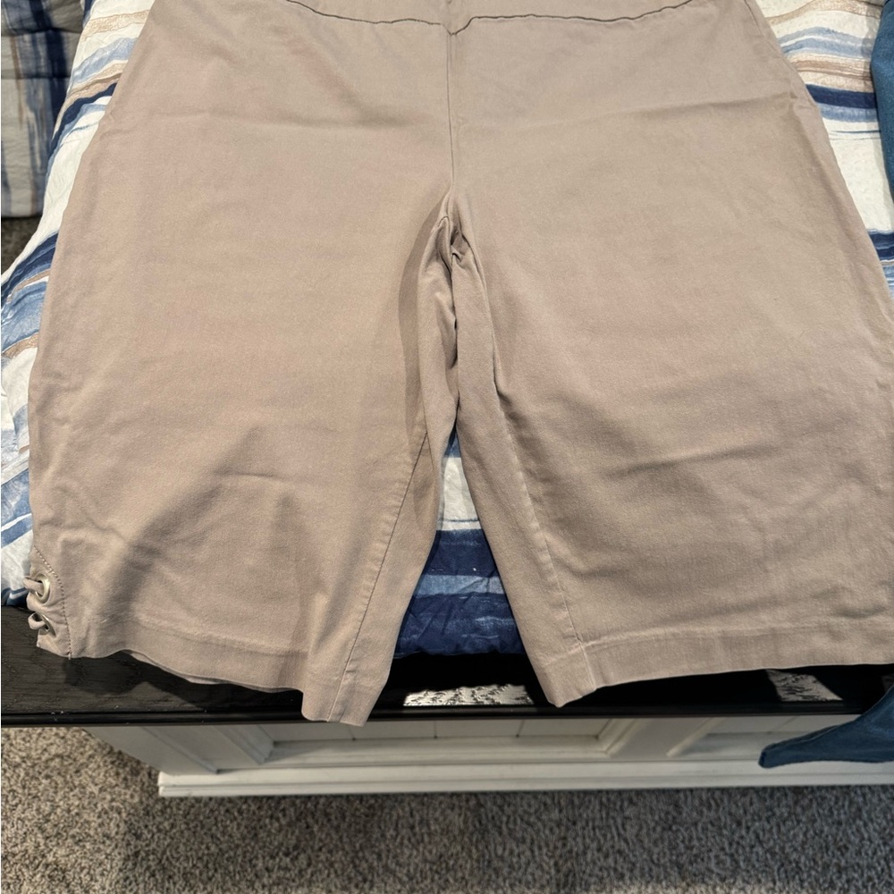 Women's Tan Shorts